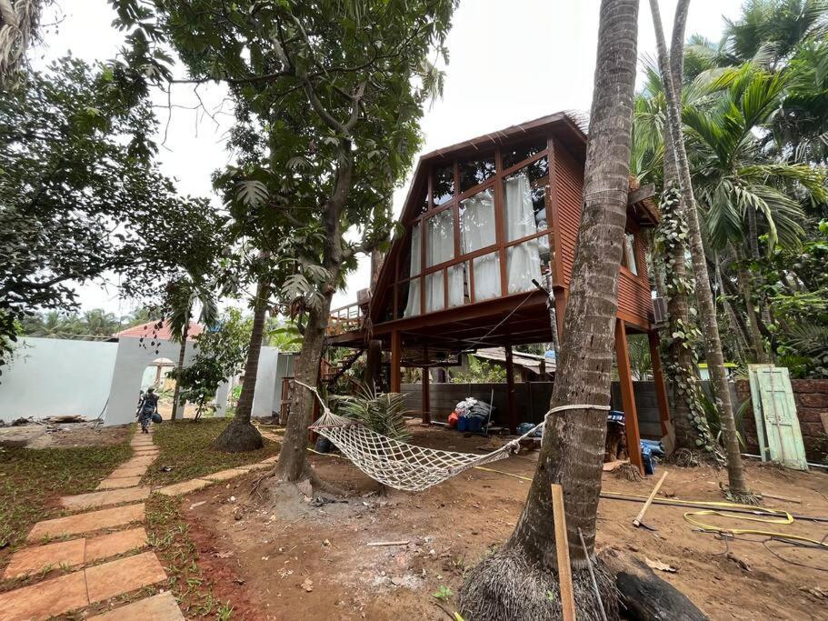 Mangifera Treehouse-Elixir Beach Farm-Jacuzzi-Cozy Alībāg Exterior photo